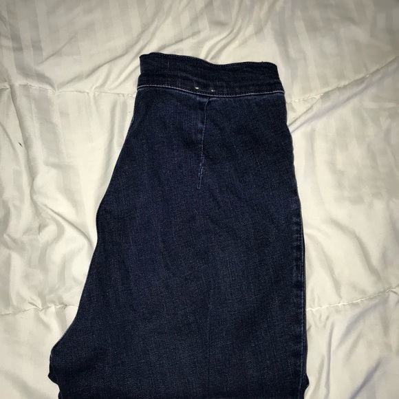 ๐ Ultra high rise roller jeans - Picture 2 of 4